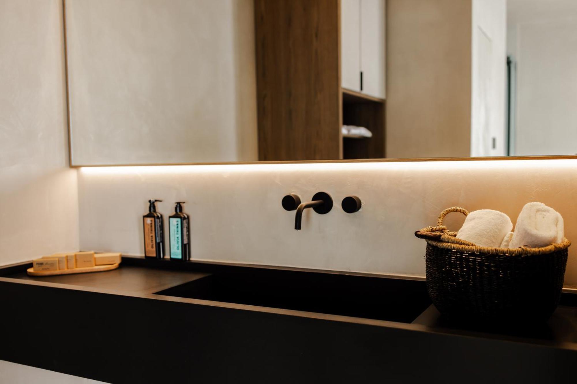 Radream Hotels & Spa Radhimë 外观 照片