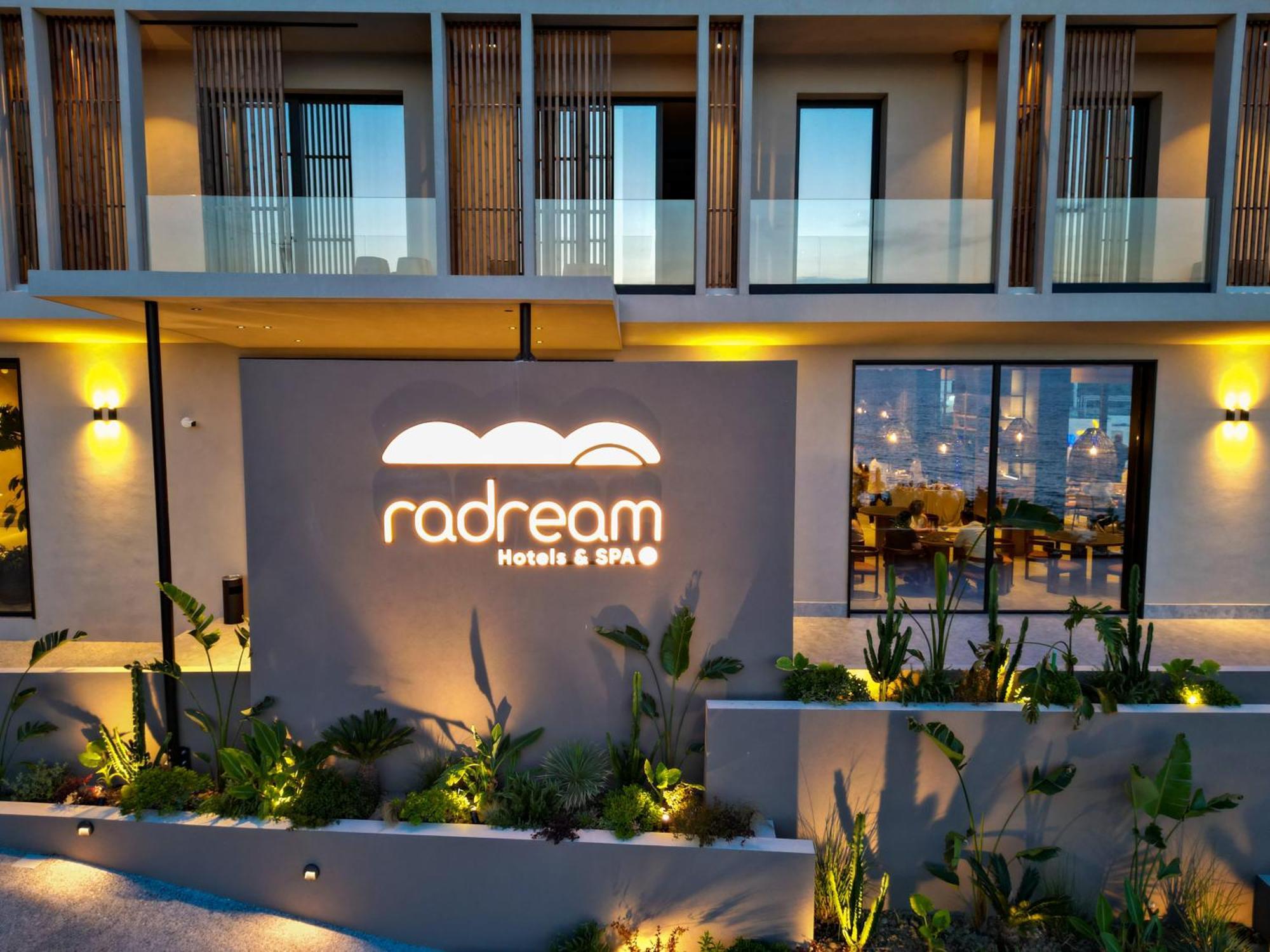 Radream Hotels & Spa Radhimë 外观 照片