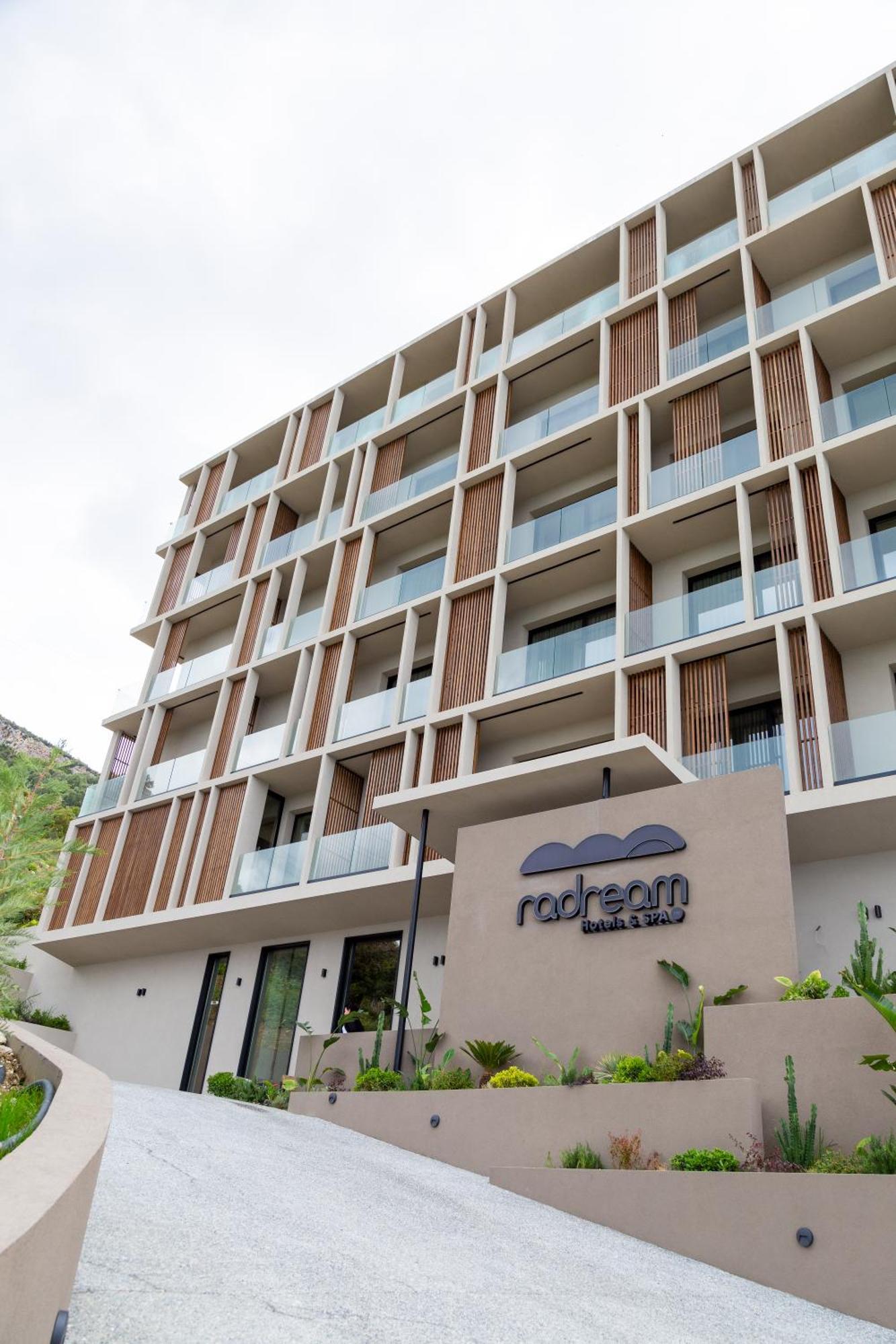 Radream Hotels & Spa Radhimë 外观 照片